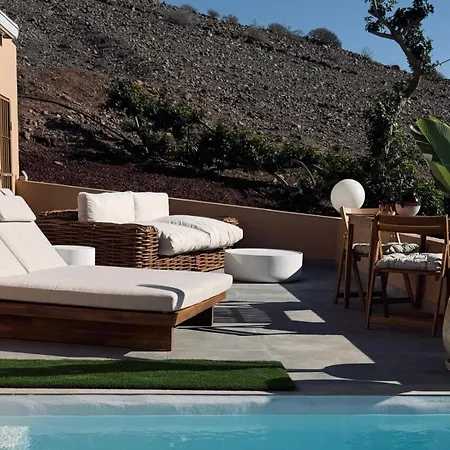 Flores - Private Pool 度假居 Los Caideros