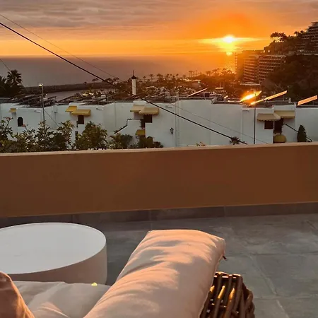 Flores - Private Pool 度假居 *